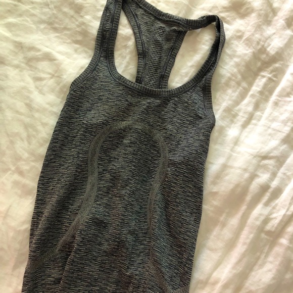 Lululemon women’s running tank - Picture 1 of 1